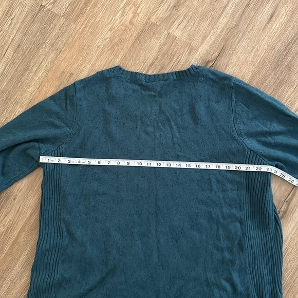 LANE BRYANT Long Sleeve Top - Picture 7 of 7